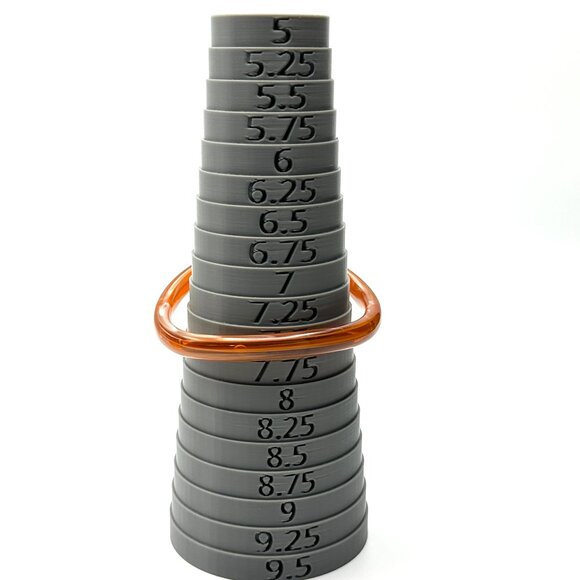 Making Waves — Vintage Lucite Bangle Pair — Size 7 1/2  – GUC - Picture 4 of 6